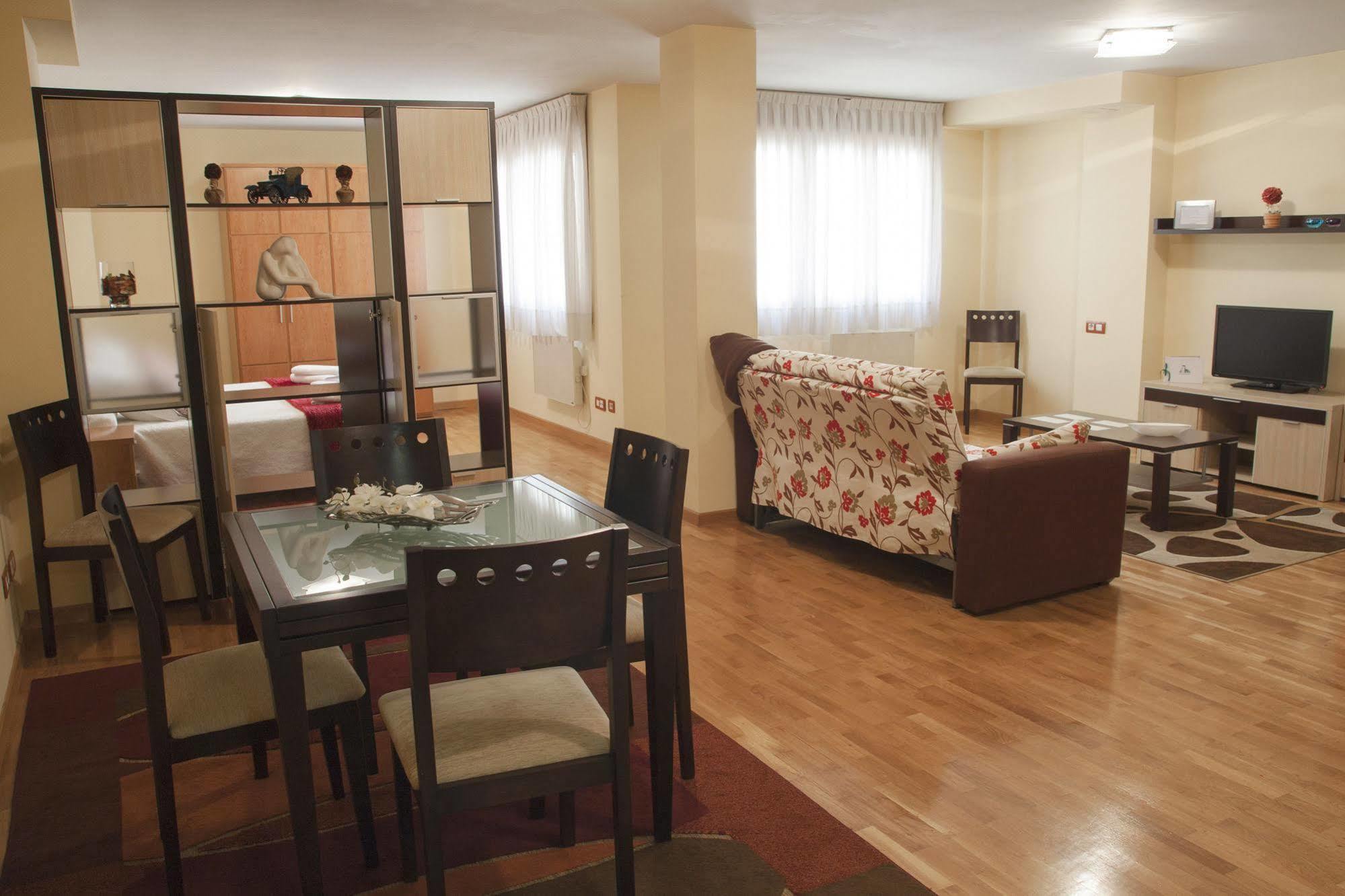Apartamentos Cean Bermudez Gijón Extérieur photo